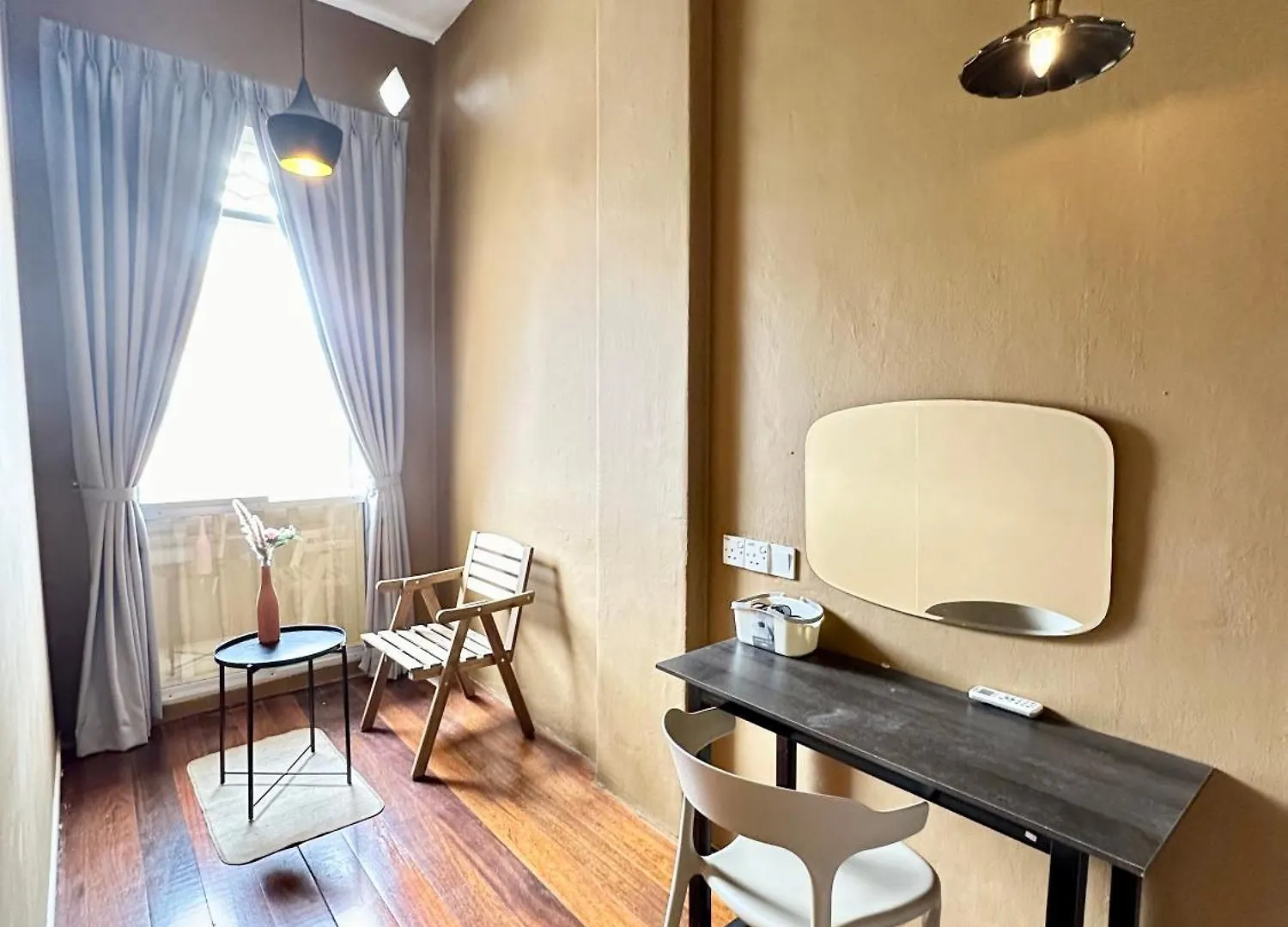 Georgetown Cozy 7 Bedrooms 13 Pax 0*, George Town